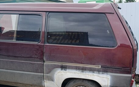 Nissan Largo III (W30), 1989 год, 115 000 рублей, 3 фотография