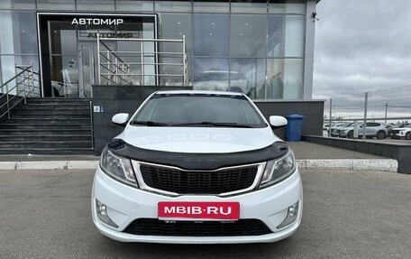 KIA Rio III рестайлинг, 2014 год, 880 000 рублей, 2 фотография