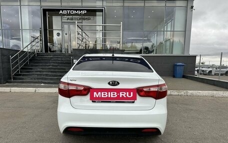 KIA Rio III рестайлинг, 2014 год, 880 000 рублей, 6 фотография