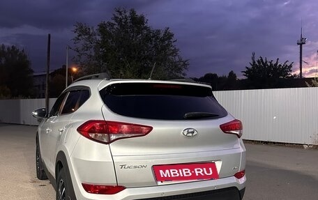 Hyundai Tucson III, 2015 год, 1 800 000 рублей, 6 фотография
