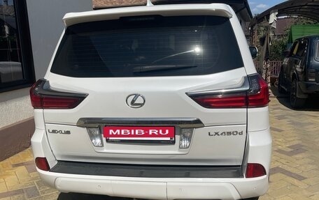 Lexus LX III, 2016 год, 5 500 000 рублей, 3 фотография