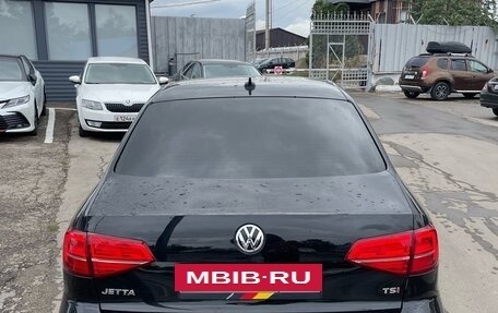 Volkswagen Jetta VI, 2015 год, 1 560 000 рублей, 4 фотография