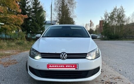 Volkswagen Polo VI (EU Market), 2012 год, 475 000 рублей, 2 фотография