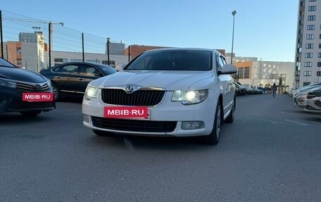 Skoda Superb III рестайлинг, 2012 год, 1 300 000 рублей, 3 фотография