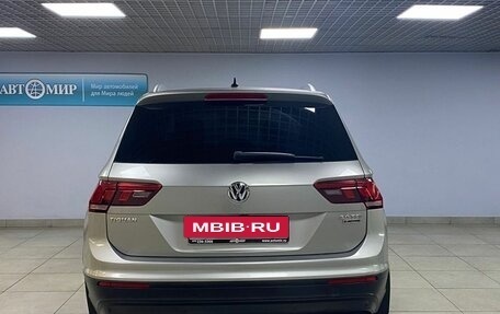 Volkswagen Tiguan II, 2017 год, 2 019 000 рублей, 6 фотография