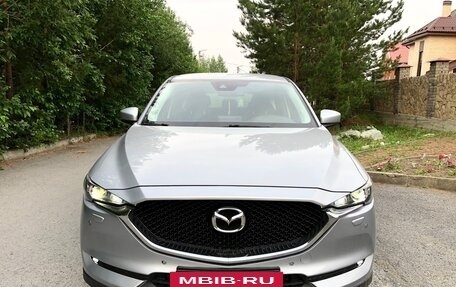 Mazda CX-5 II, 2017 год, 2 000 000 рублей, 2 фотография