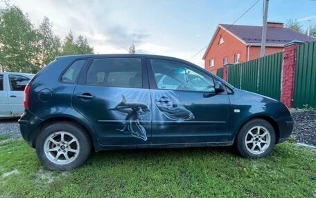 Volkswagen Polo IV рестайлинг, 2002 год, 260 000 рублей, 2 фотография
