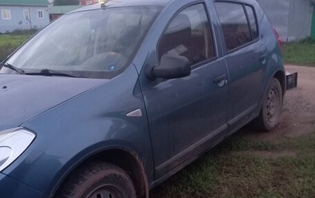 Renault Sandero I, 2012 год, 500 000 рублей, 1 фотография