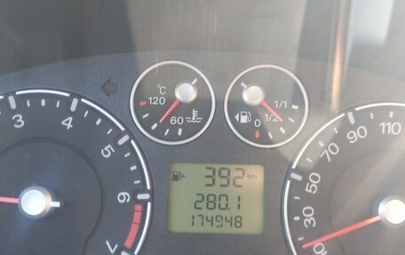 Ford Fiesta, 2006 год, 350 000 рублей, 2 фотография