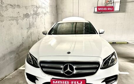 Mercedes-Benz E-Класс, 2018 год, 3 500 000 рублей, 7 фотография