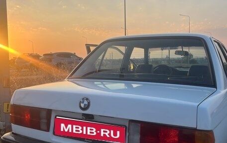 BMW 3 серия, 1987 год, 370 000 рублей, 2 фотография