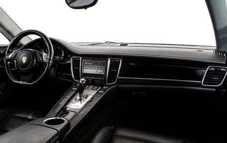 Porsche Panamera II рестайлинг, 2012 год, 2 149 000 рублей, 17 фотография