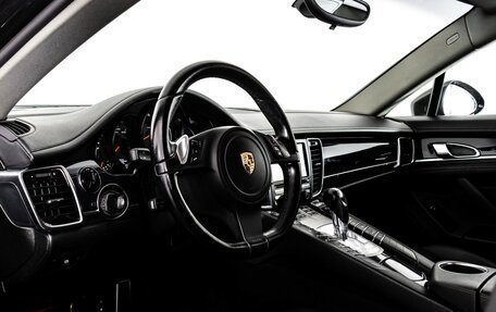 Porsche Panamera II рестайлинг, 2012 год, 2 149 000 рублей, 21 фотография