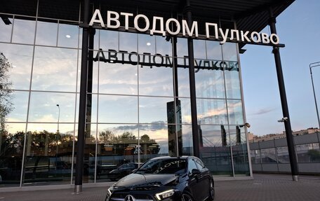 Mercedes-Benz A-Класс, 2019 год, 2 390 000 рублей, 2 фотография