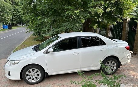 Toyota Corolla, 2013 год, 900 000 рублей, 3 фотография