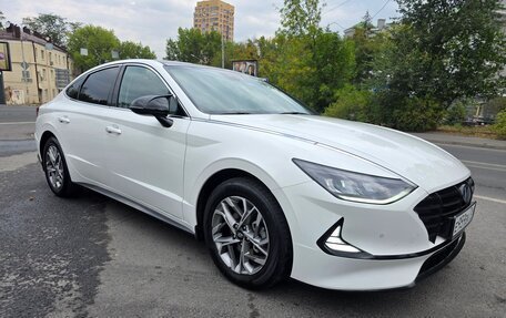 Hyundai Sonata VIII, 2021 год, 2 290 000 рублей, 5 фотография