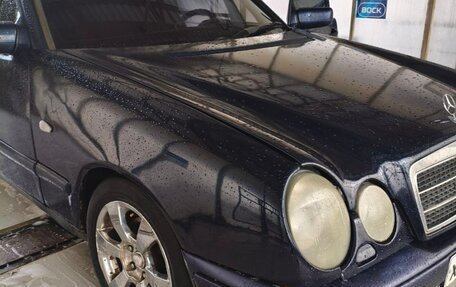 Mercedes-Benz E-Класс, 1996 год, 300 000 рублей, 4 фотография