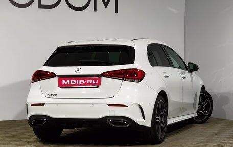 Mercedes-Benz A-Класс, 2021 год, 2 590 000 рублей, 2 фотография