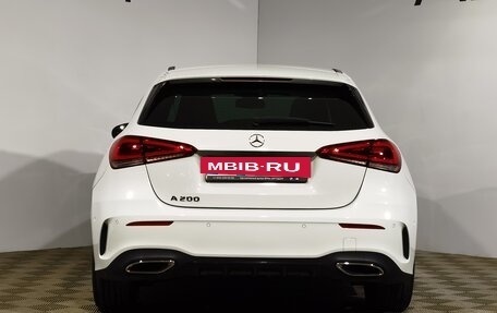 Mercedes-Benz A-Класс, 2021 год, 2 590 000 рублей, 4 фотография