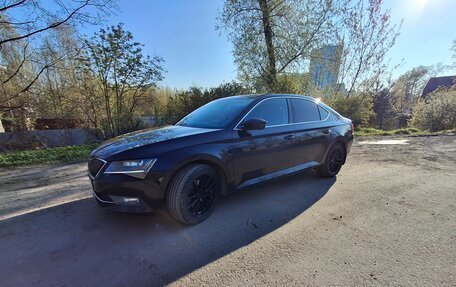 Skoda Superb III рестайлинг, 2016 год, 1 950 000 рублей, 5 фотография