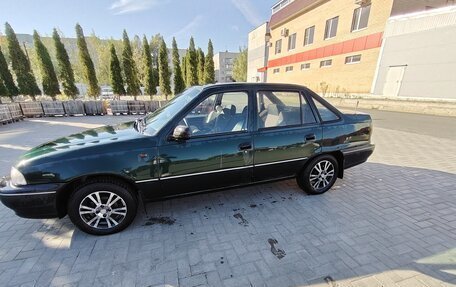 Daewoo Nexia I рестайлинг, 2002 год, 110 000 рублей, 2 фотография