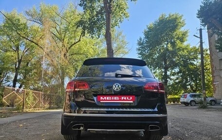 Volkswagen Touareg III, 2017 год, 4 100 000 рублей, 2 фотография