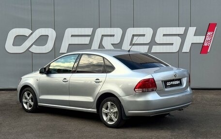 Volkswagen Polo VI (EU Market), 2012 год, 720 000 рублей, 2 фотография