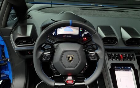 Lamborghini Huracán, 2023 год, 39 320 000 рублей, 5 фотография
