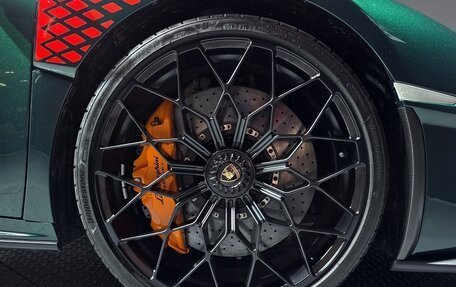 Lamborghini Huracán, 2023 год, 31 460 000 рублей, 7 фотография