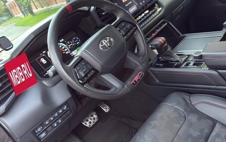 Toyota Sequoia, 2023 год, 9 990 000 рублей, 10 фотография