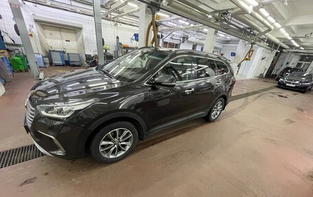 Hyundai Santa Fe III рестайлинг, 2018 год, 2 370 000 рублей, 2 фотография