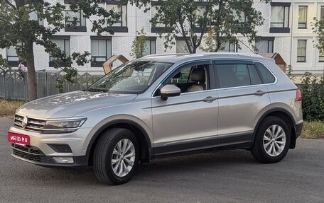 Volkswagen Tiguan II, 2017 год, 2 300 000 рублей, 5 фотография