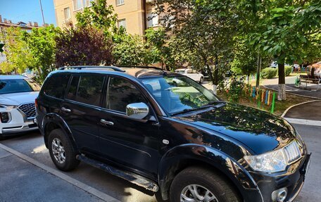Mitsubishi Pajero Sport II рестайлинг, 2012 год, 1 900 000 рублей, 4 фотография