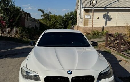 BMW 5 серия, 2011 год, 1 900 000 рублей, 2 фотография
