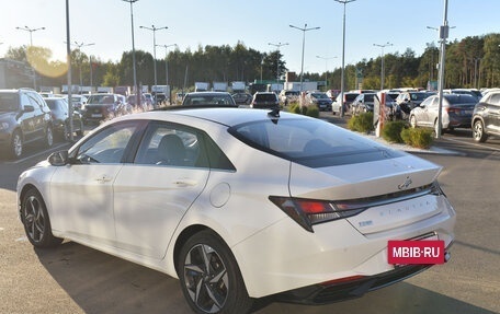 Hyundai Elantra, 2022 год, 1 978 400 рублей, 7 фотография