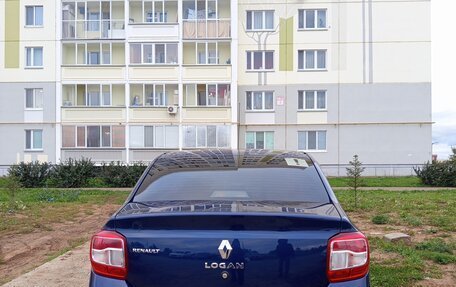 Renault Logan II, 2017 год, 550 000 рублей, 2 фотография