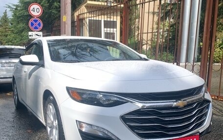 Chevrolet Malibu IX, 2020 год, 1 250 000 рублей, 2 фотография