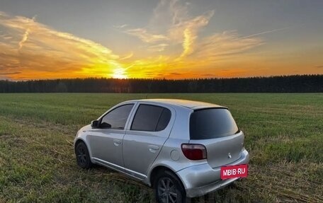 Toyota Vitz, 1999 год, 240 000 рублей, 4 фотография