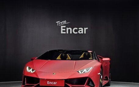 Lamborghini Huracán, 2023 год, 27 200 000 рублей, 3 фотография