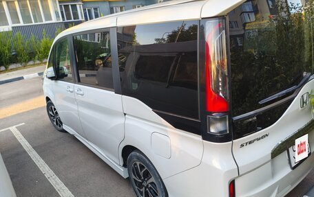 Honda Stepwgn IV, 2020 год, 2 700 000 рублей, 3 фотография
