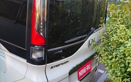 Honda Stepwgn IV, 2020 год, 2 700 000 рублей, 4 фотография