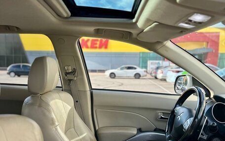 Mitsubishi Outlander III рестайлинг 3, 2008 год, 909 000 рублей, 11 фотография