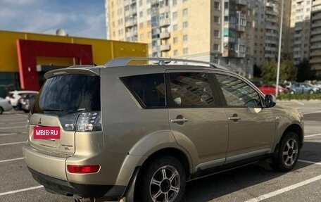 Mitsubishi Outlander III рестайлинг 3, 2008 год, 909 000 рублей, 3 фотография