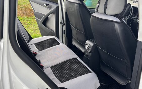 Volkswagen Tiguan I, 2010 год, 899 999 рублей, 9 фотография