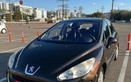 Peugeot 308 II, 2012 год, 680 000 рублей, 2 фотография