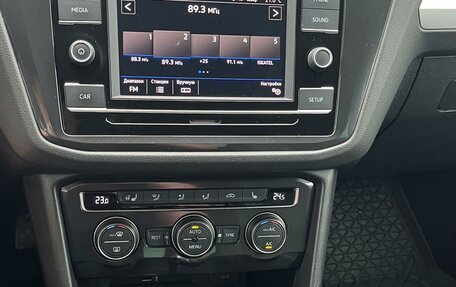 Volkswagen Tiguan II, 2017 год, 1 820 000 рублей, 8 фотография