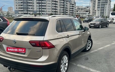Volkswagen Tiguan II, 2017 год, 1 820 000 рублей, 5 фотография