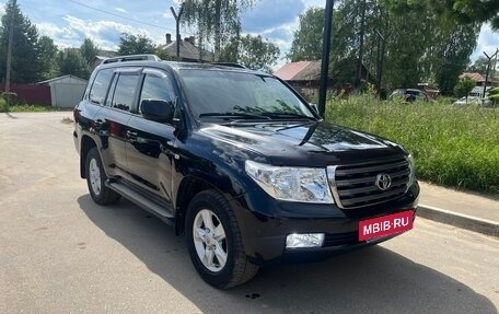 Toyota Land Cruiser 200, 2010 год, 3 400 000 рублей, 3 фотография