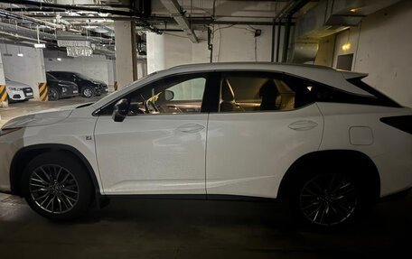 Lexus RX IV рестайлинг, 2018 год, 4 250 000 рублей, 3 фотография