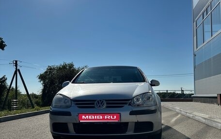 Volkswagen Golf V, 2005 год, 480 000 рублей, 1 фотография